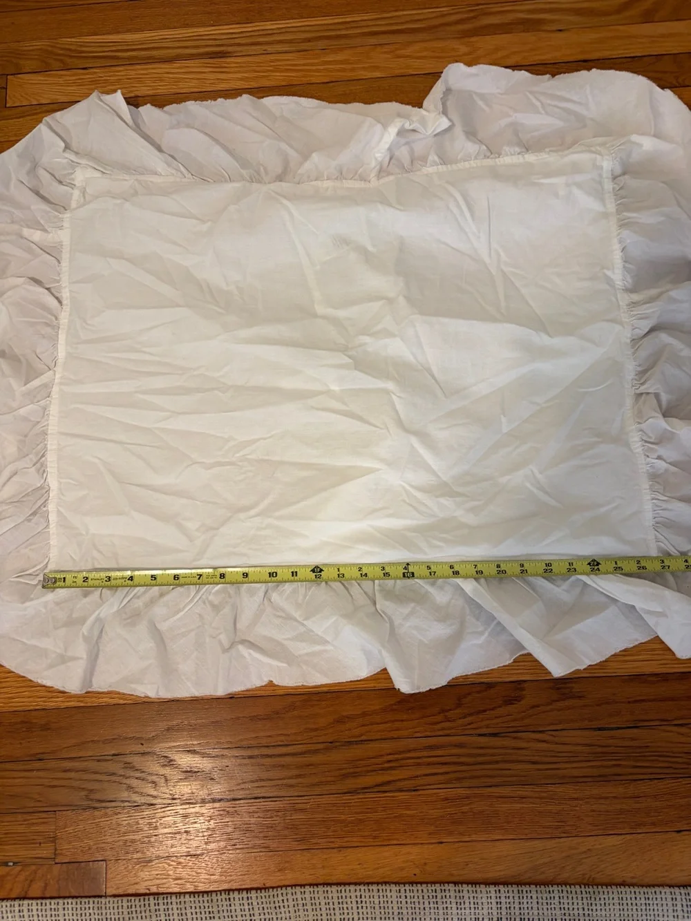 Pottery Barn Kids Like New Washed Cotton Ruffle Organic White Standard Sham